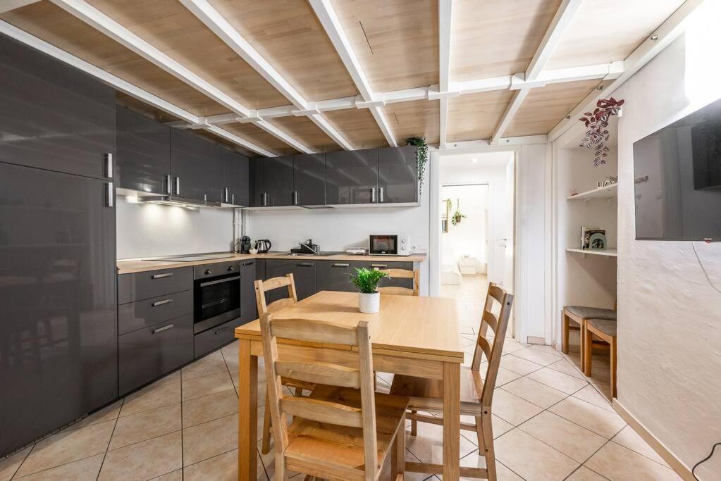 Verdi'S Nest - Loft With Wifi And Netflix Milano Exteriör bild