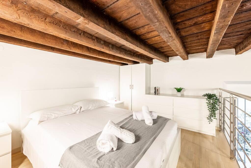 Verdi'S Nest - Loft With Wifi And Netflix Milano Exteriör bild