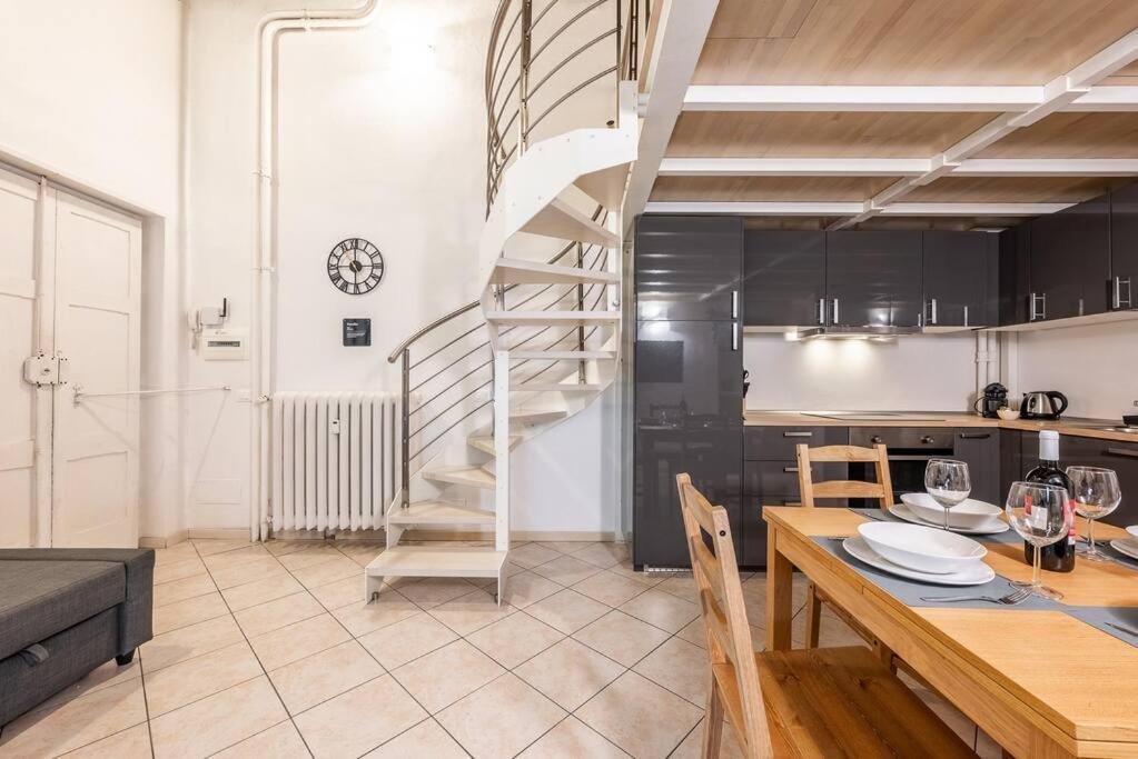 Verdi'S Nest - Loft With Wifi And Netflix Milano Exteriör bild